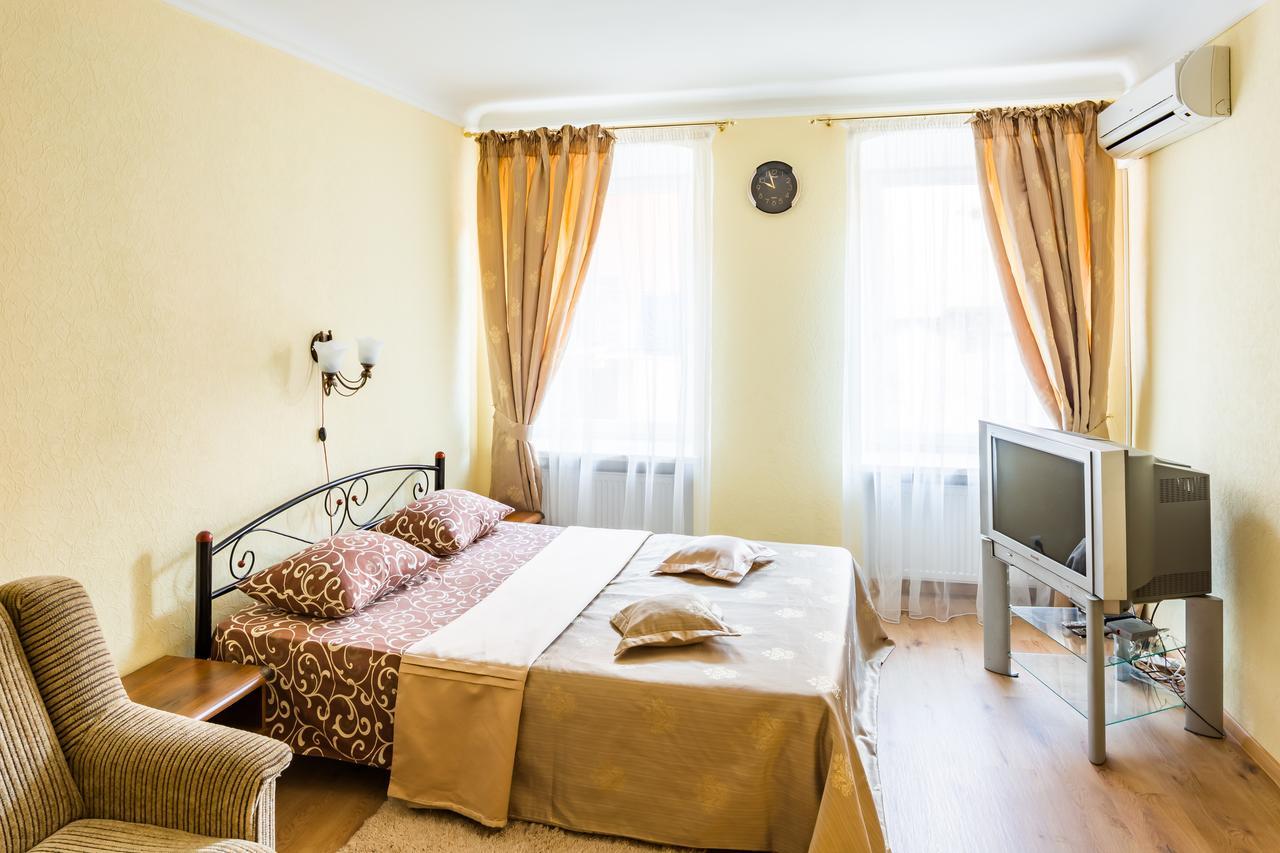Apartment Krakivska 15 Lwów Zewnętrze zdjęcie