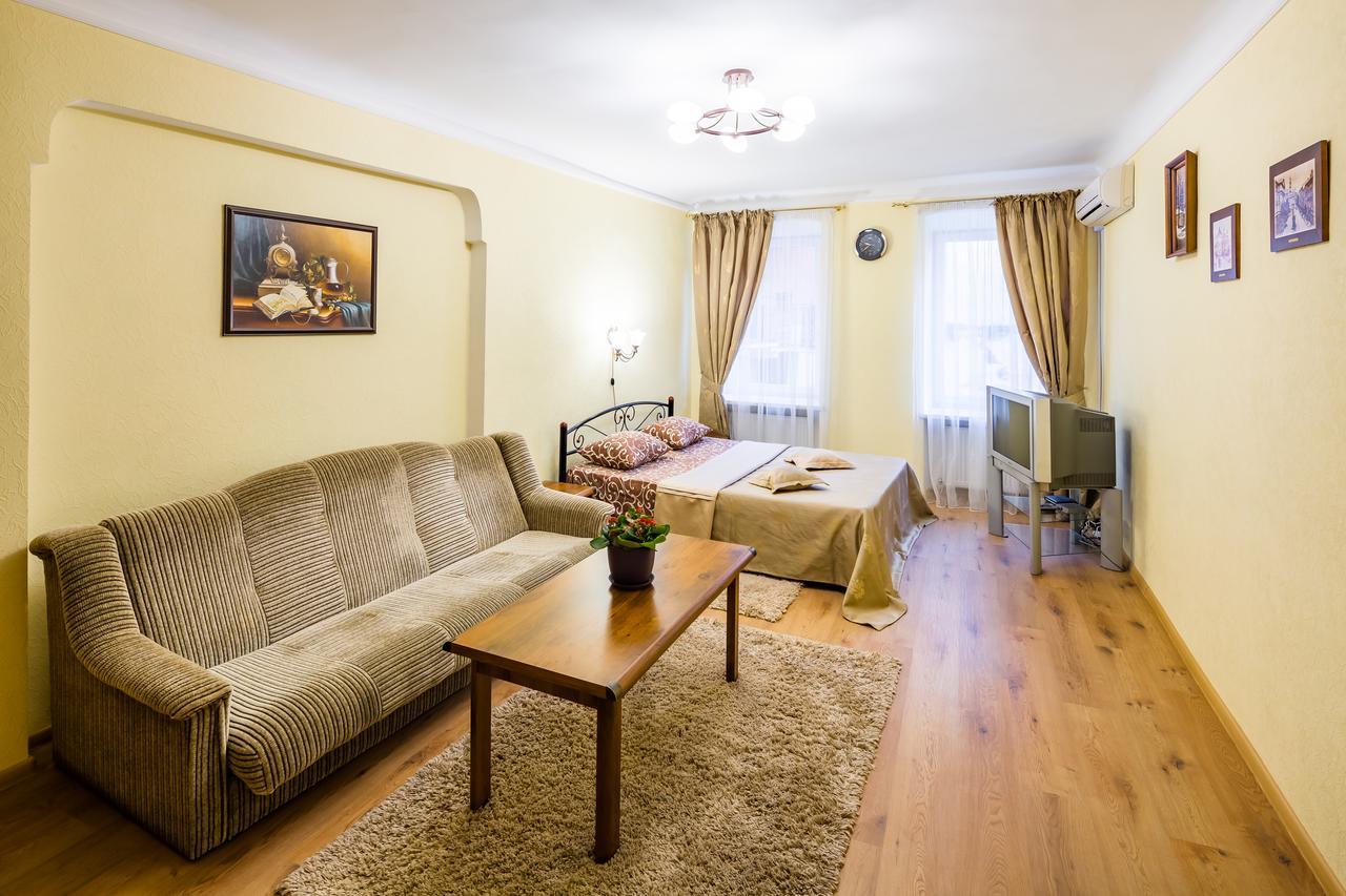 Apartment Krakivska 15 Lwów Zewnętrze zdjęcie