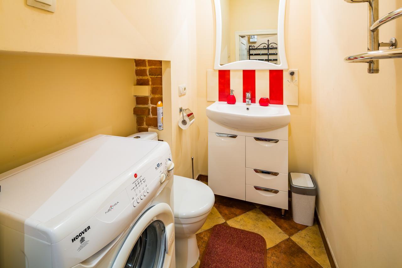 Apartment Krakivska 15 Lwów Zewnętrze zdjęcie